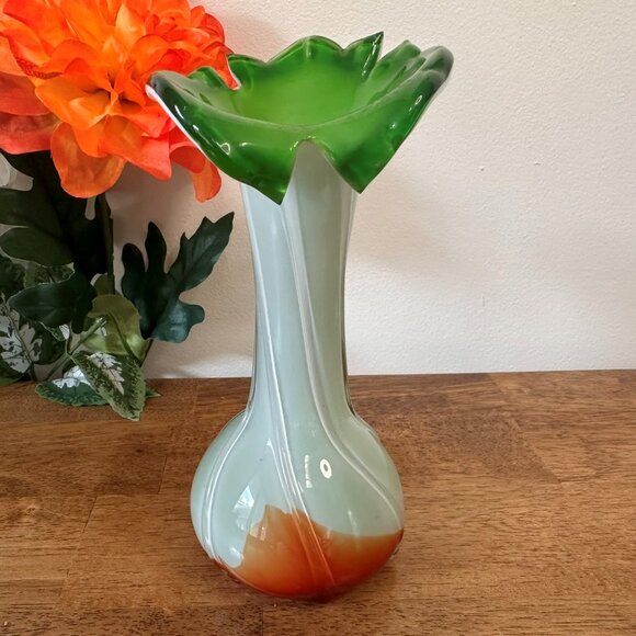 Vintage Hand‎ Blown Art Glass Vase Green Ruffled Top Orange Swirl Base MCM Decor - Picture 1 of 5